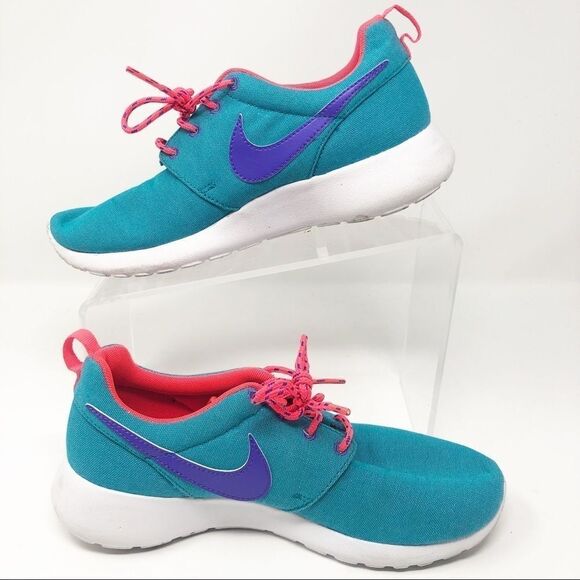 NIKE | Bright Color Tennis Shoes Youth 6 Women’s 8 - Picture 2 of 8